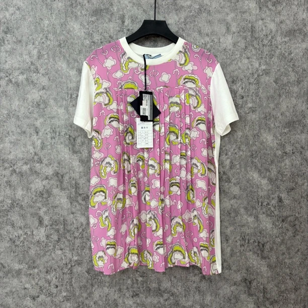 未使用 Prada/普拉达 Prada粉色花纹半袖