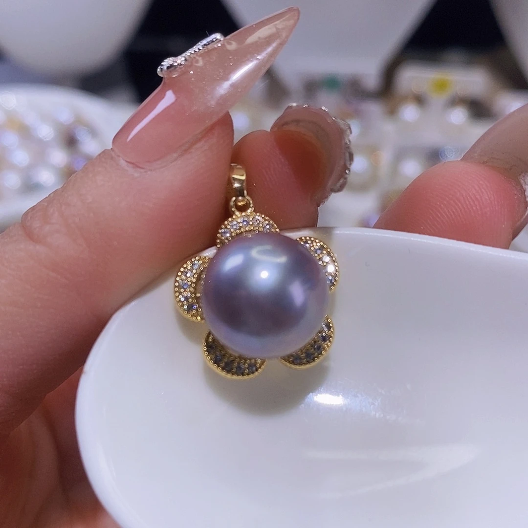 淡水珍珠颈饰合金