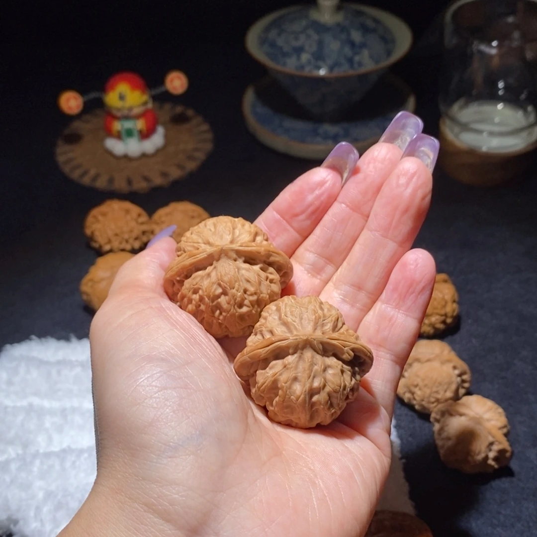 文玩核桃吊坠汉高灯39