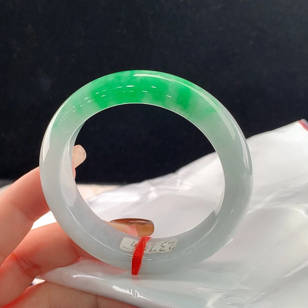 【闪购商品】未镶嵌手镯翡翠52.6，52/53