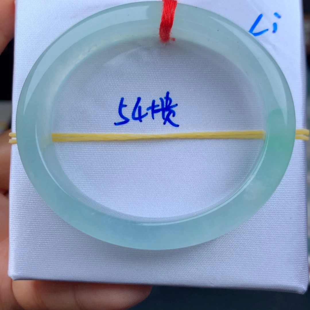 未镶嵌手镯翡翠冰透起光