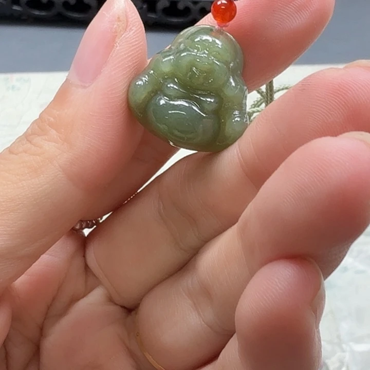 和田玉未镶嵌颈饰059