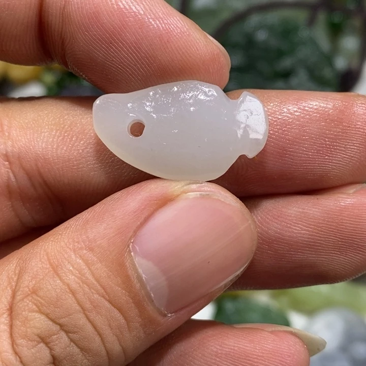 和田玉（糖玉）未镶嵌车挂