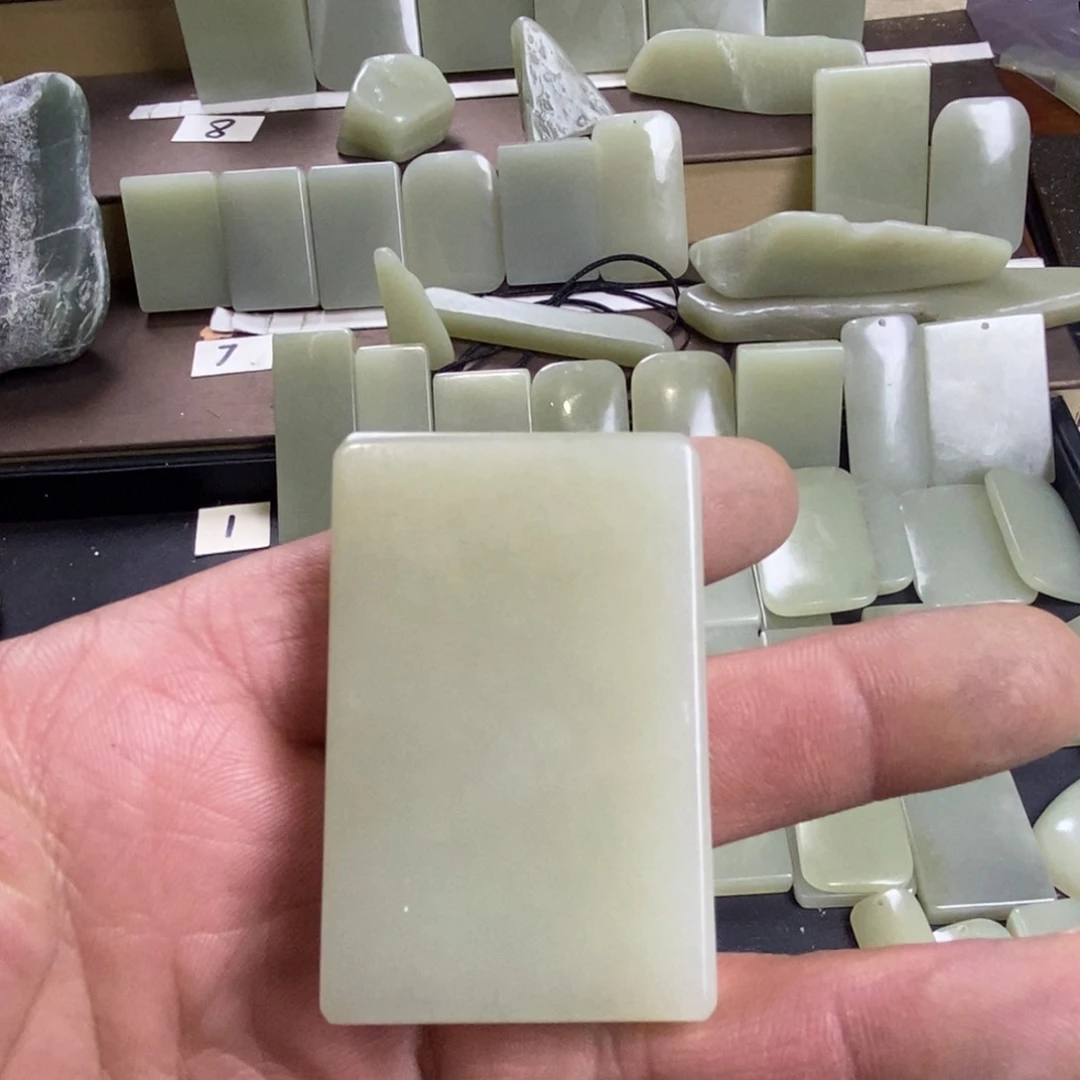 颈饰未镶嵌和田玉通****特017