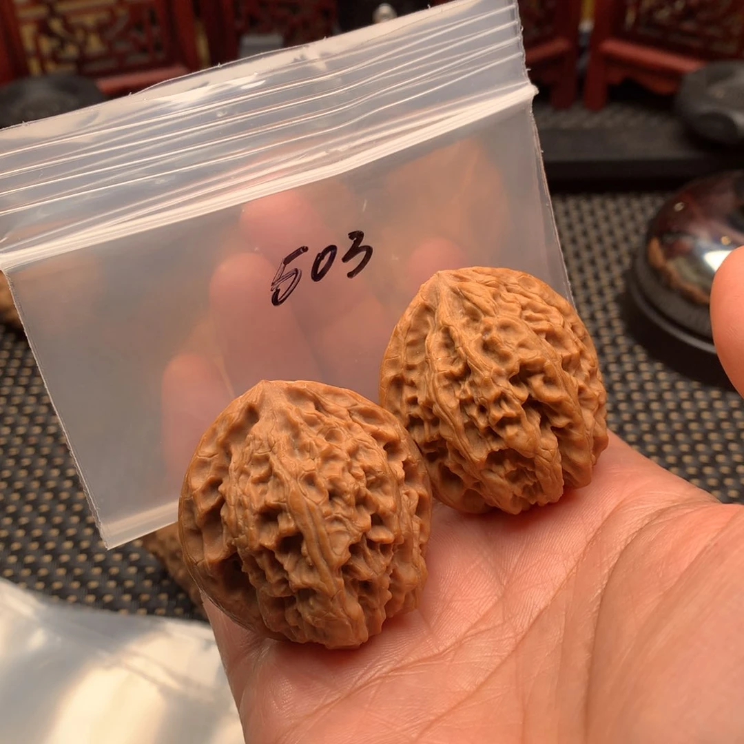 文玩核桃吊坠周*野牛38