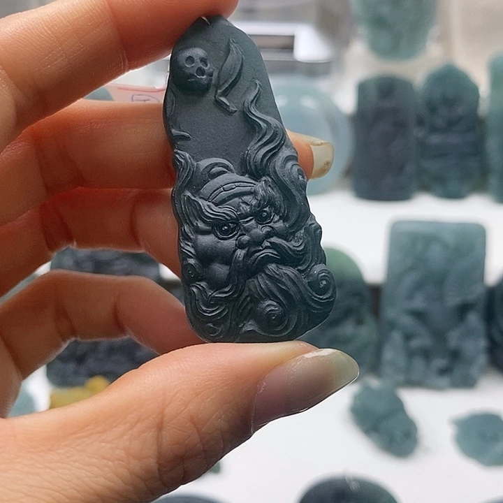 定制翡翠未镶嵌翡翠