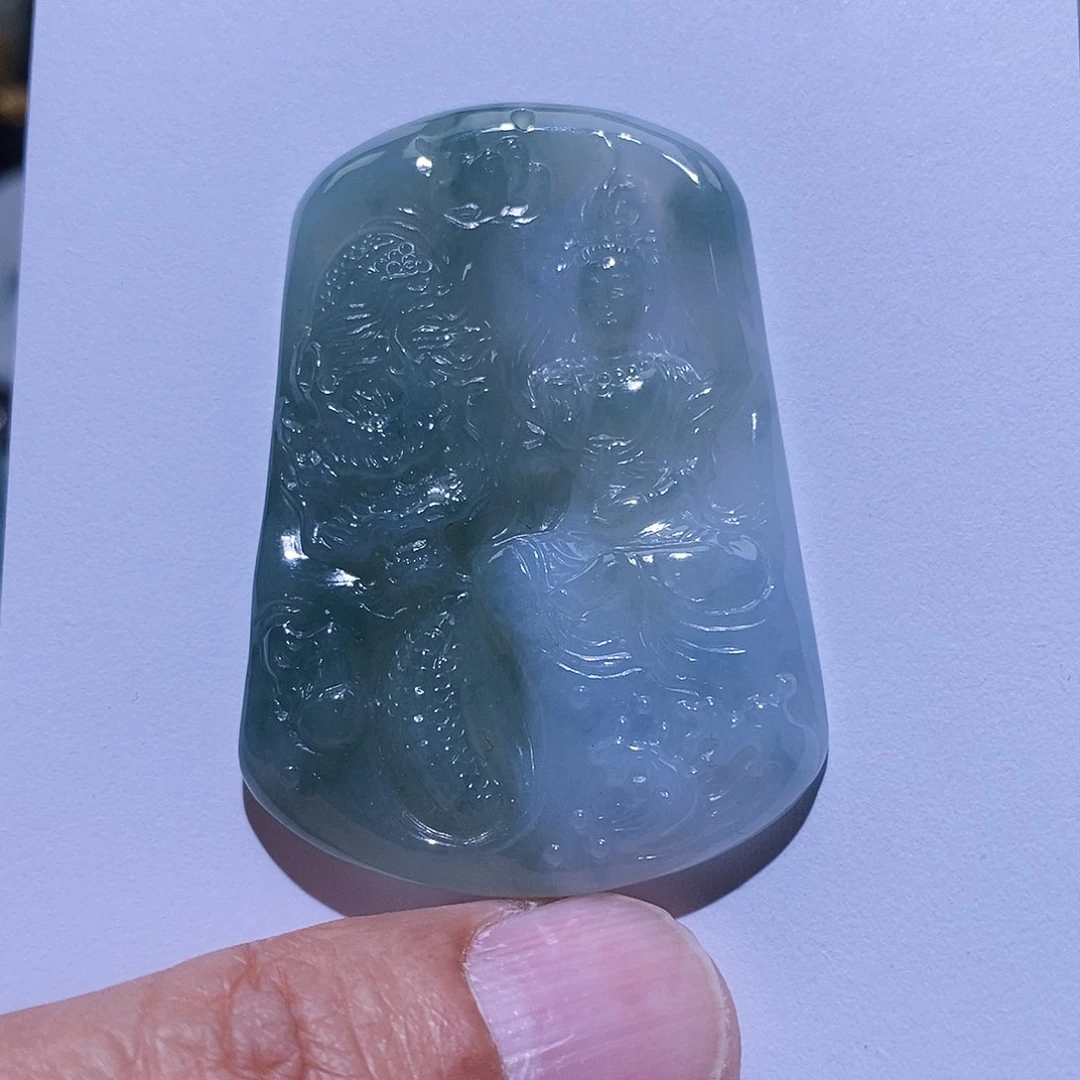 颈饰未镶嵌翡翠挂件