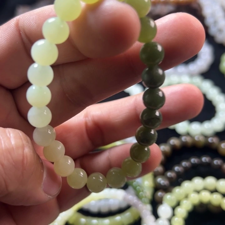 和田玉（糖玉）未镶嵌手链