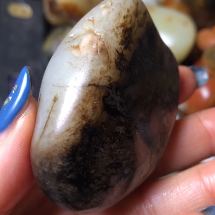 和田玉未镶嵌珠宝奇石