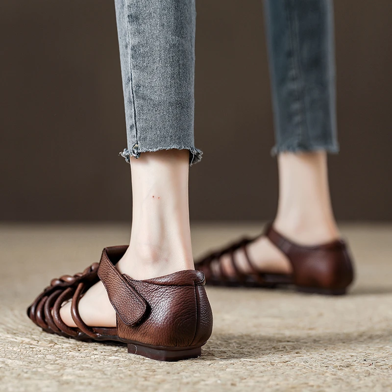 【香港轻奢Sakurano&樱央】牛皮复古包头凉鞋女2025夏季新款外穿