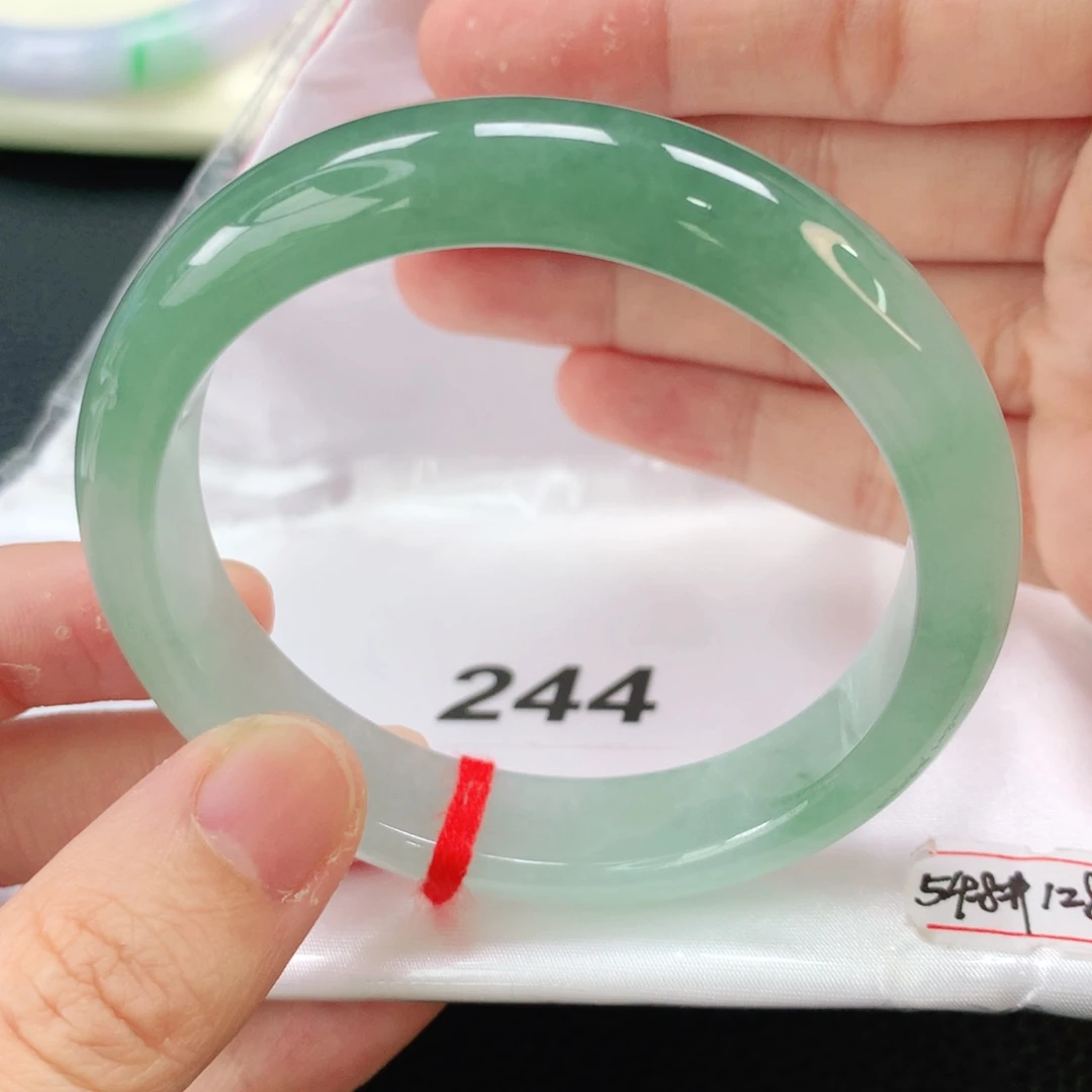 未镶嵌手镯翡翠缅甸54