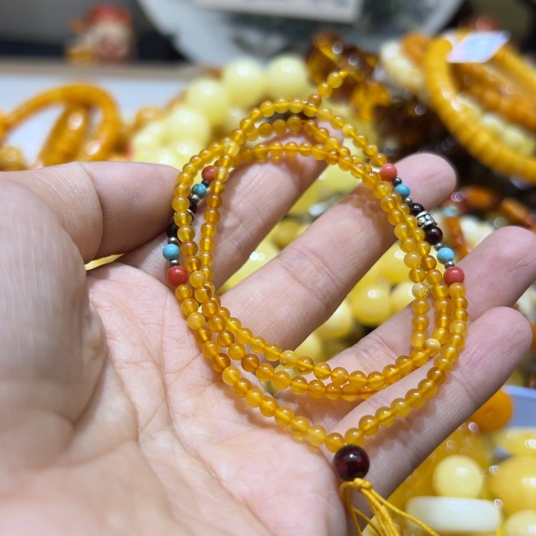 琥珀珠宝奇石未镶嵌