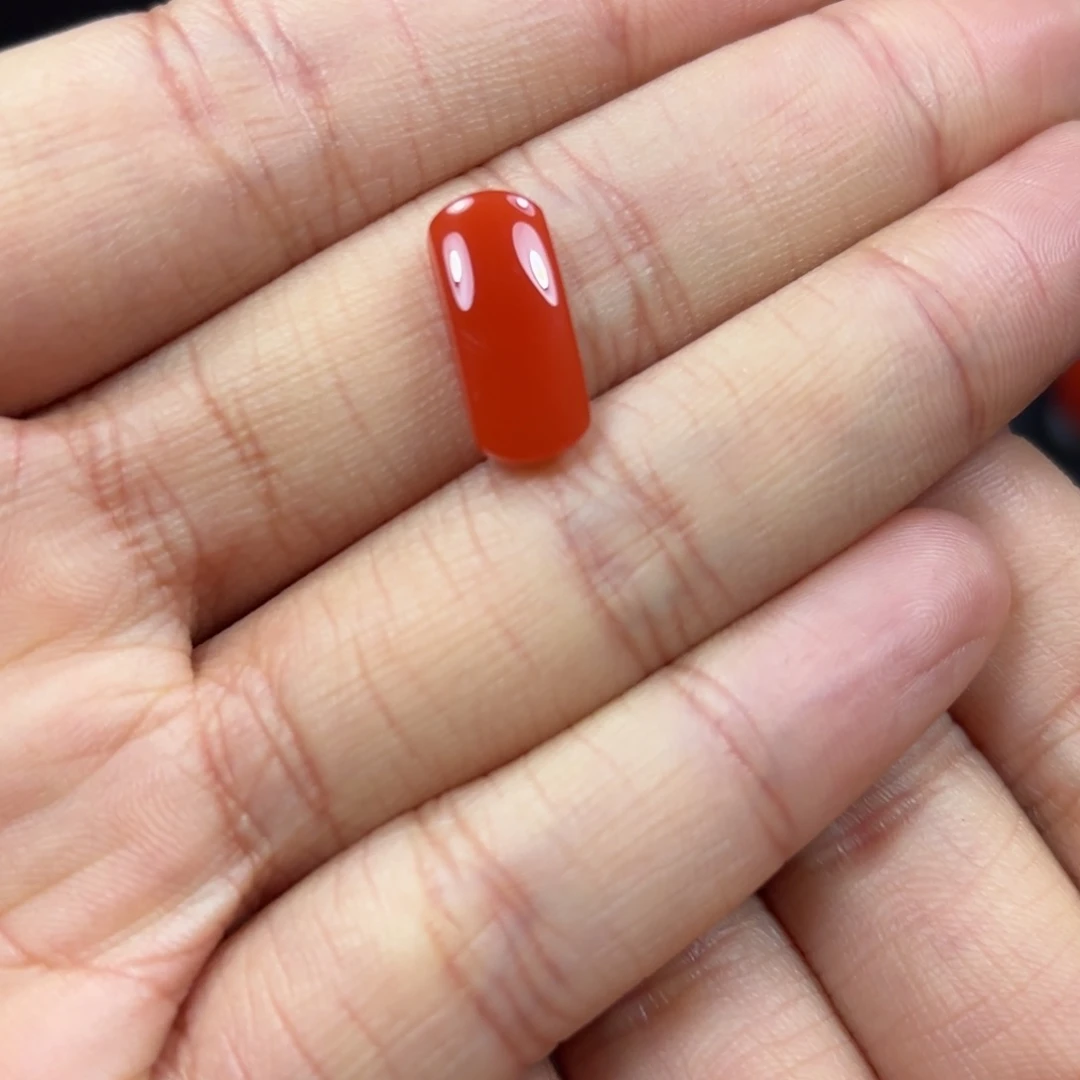 未镶嵌马鞍界面南红玛瑙