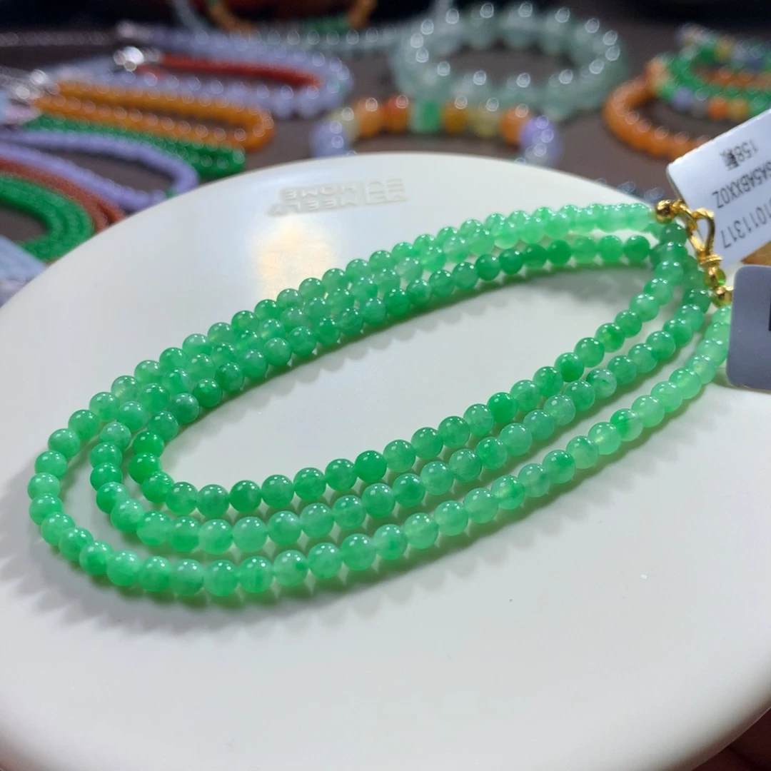翡翠未镶嵌颈饰宠粉大漏*冰底满色冰甜阳绿卡3.50+闭眼拍