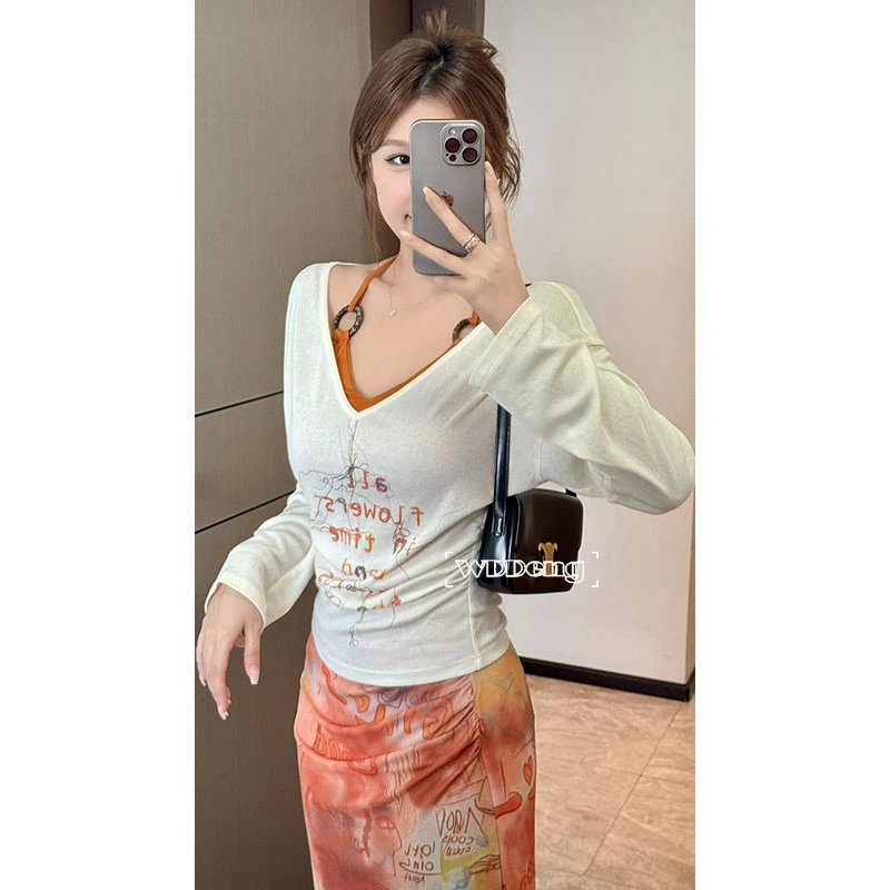 王等等【落日橙光】2025秋款原创针织上衣+吊带背心套装U225A10638