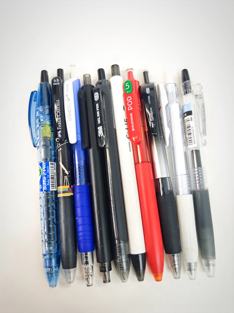 考试必备初中高中中性笔刷题用笔0.5mm中性笔