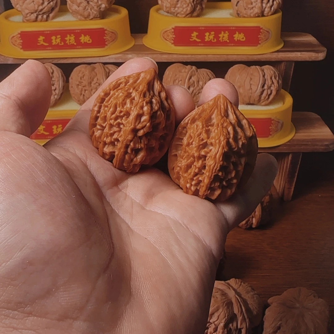 吊坠文玩核桃35尺精品老树鸡心