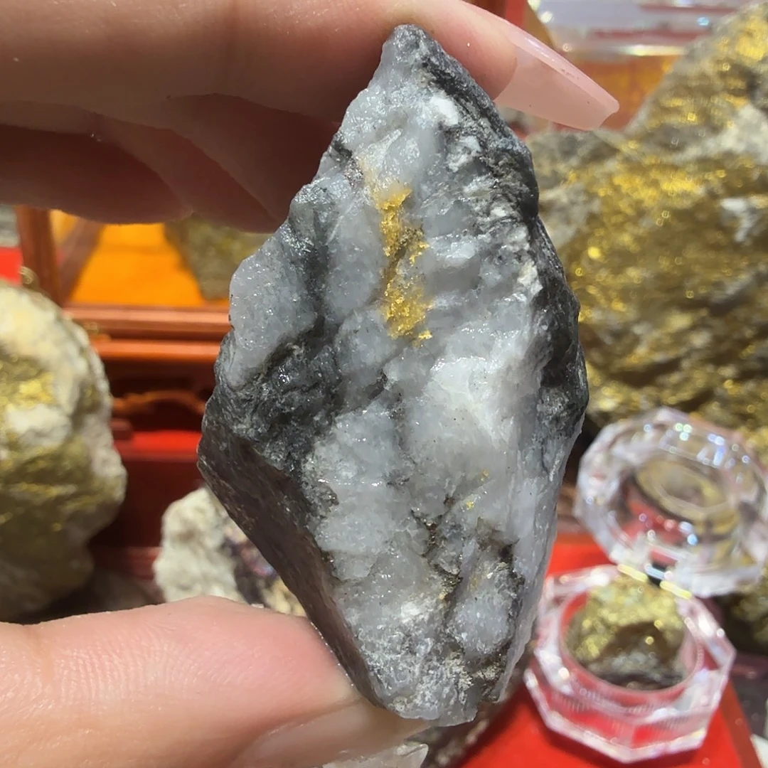 豫49.7g聚金阁天然明金矿标