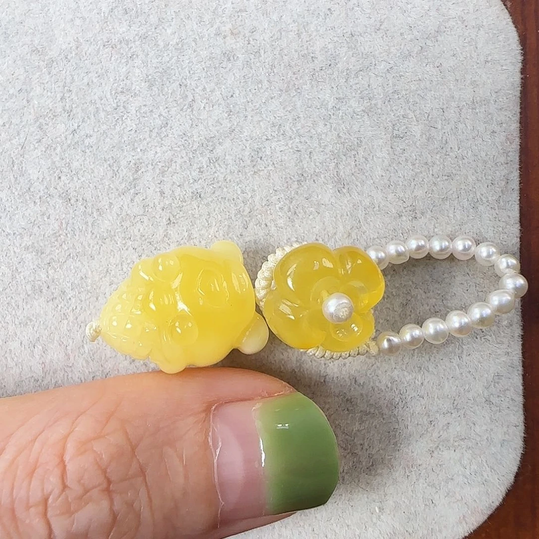 琥珀未镶嵌珠宝奇石