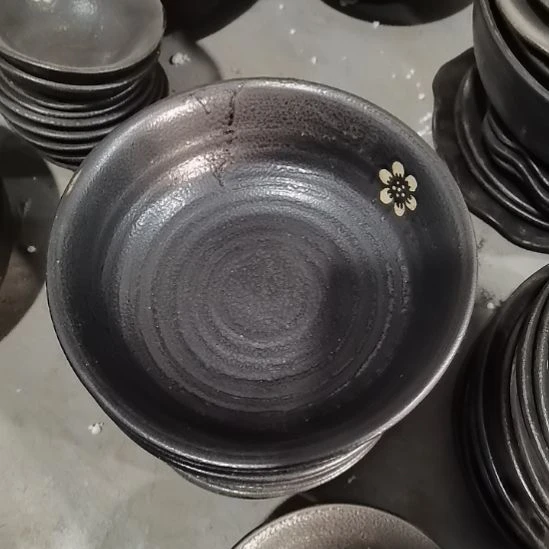 瓷器微瑕失圆不退不换