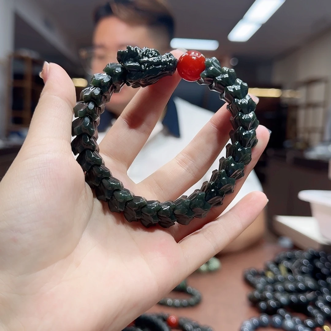 手串未镶嵌透闪石质玉