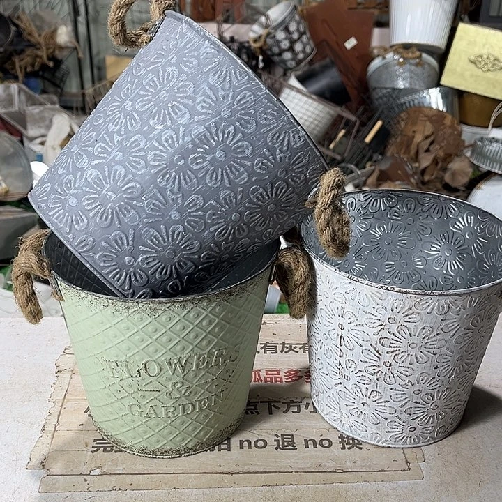 铁艺默认瑕疵介意勿拍发出不退不换