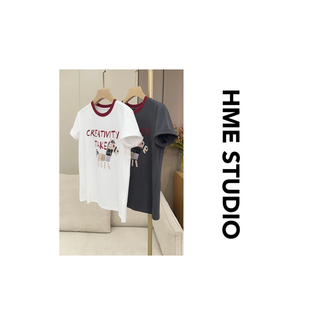 【HME】（七彩马）2025夏百搭棉感立体刺绣贴布拼色小马松弛减龄T恤女