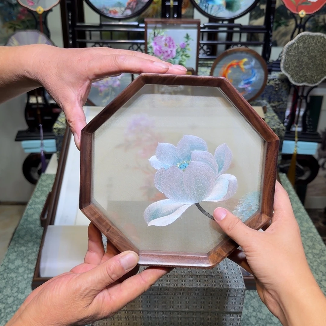 刺绣手工苏绣工艺制作技艺精湛