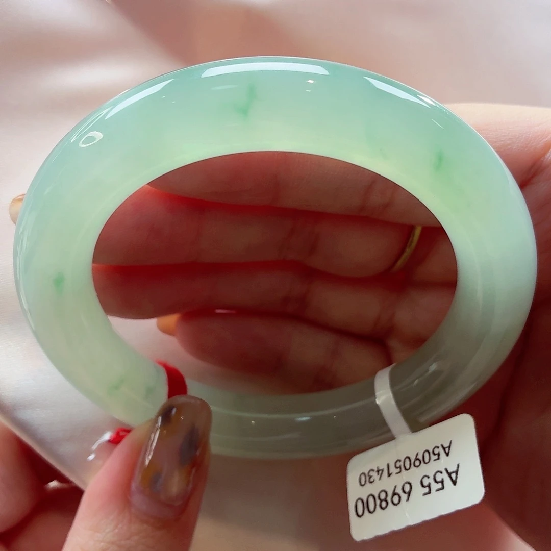 翡翠未镶嵌手镯（圆镯）22（18号）