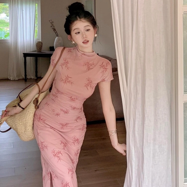 2025新中式印花改良旗袍连衣裙女夏季新款温柔气质开叉长裙子时尚