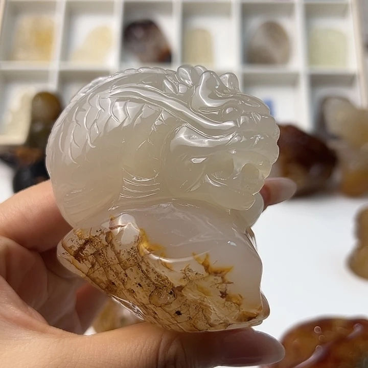 玛瑙/玉髓颈饰合金