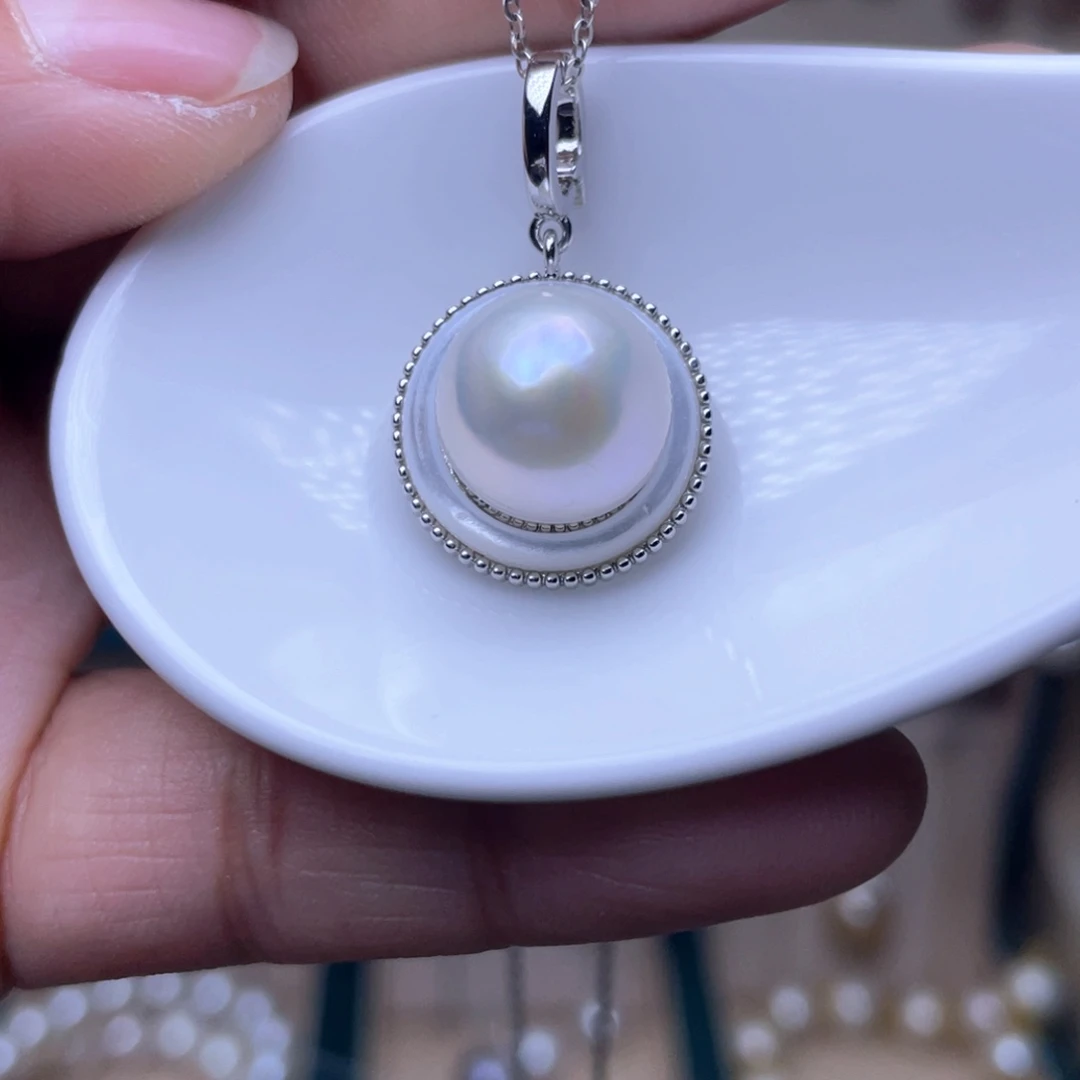 淡水珍珠吊坠未镶嵌