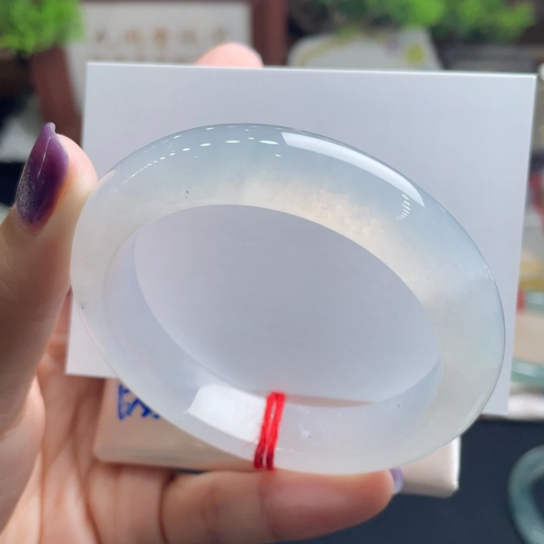 翡翠未镶嵌手镯7号 57正圈 白月光