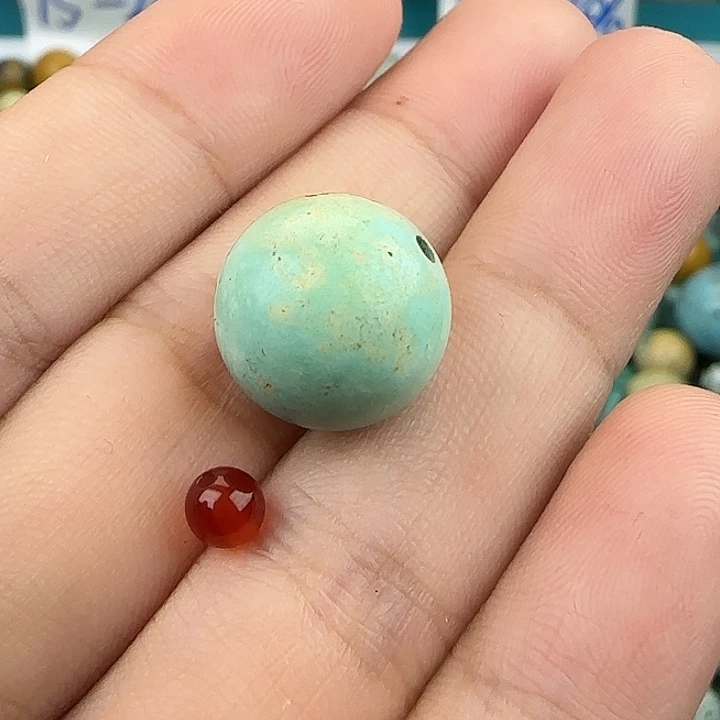 未镶嵌配饰13.3南红玛瑙