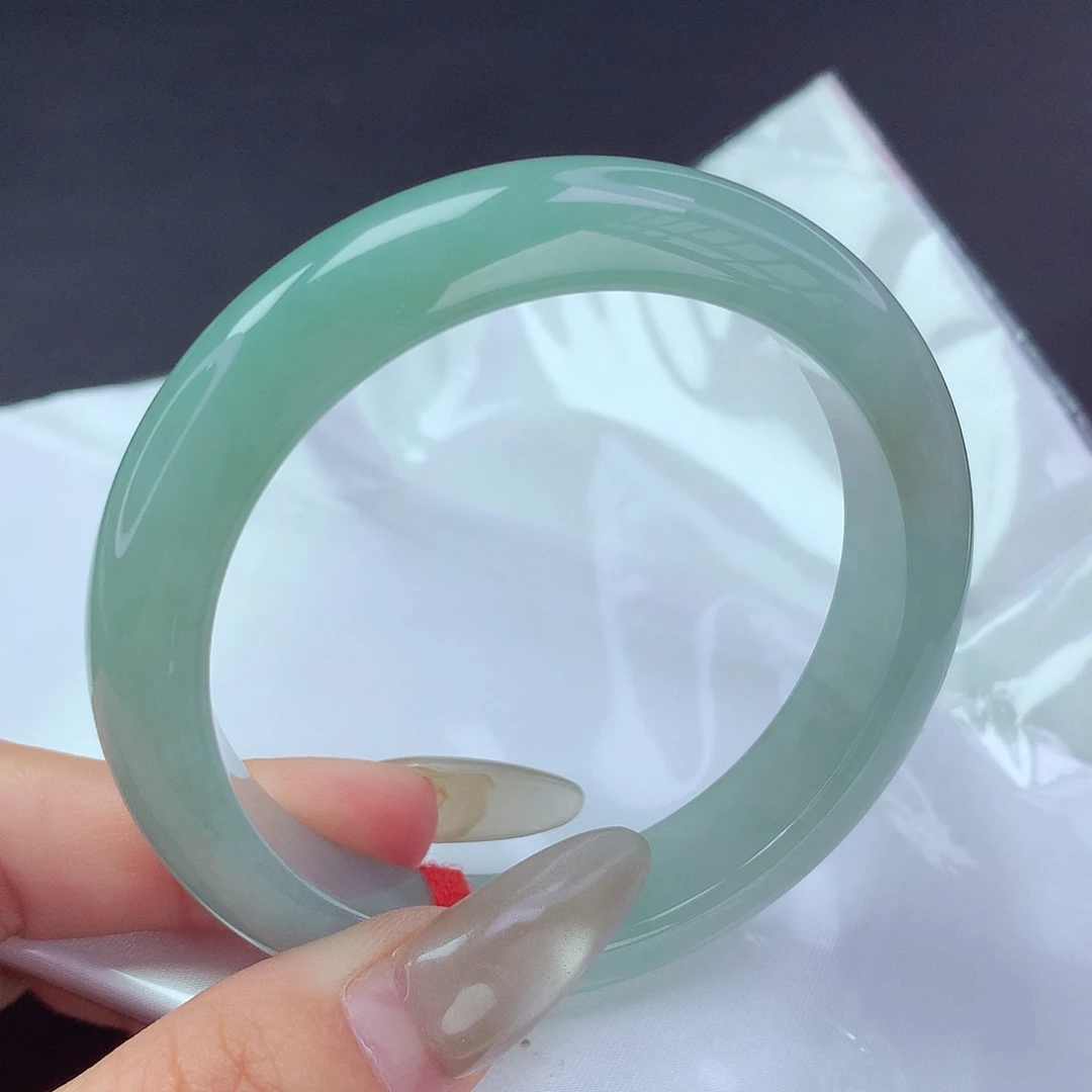 【闪购商品】翡翠手镯未镶嵌a 196999