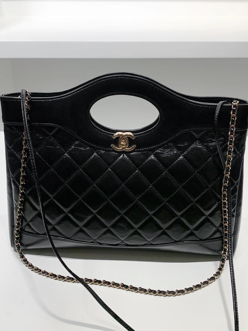 99新 Chanel/香奈儿 24S 黑金油蜡皮横版31bag 小号 差价链接勿拍