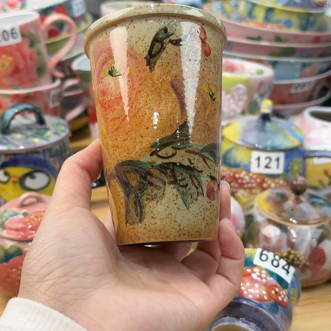 瓷片兔兔盖茨。兔兔