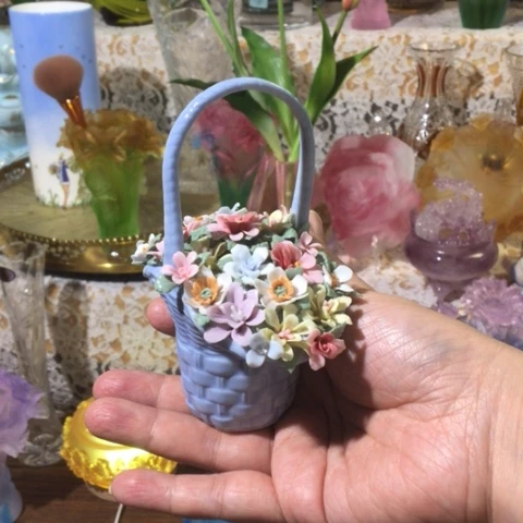 有机玻璃微瑕陶瓷花篮