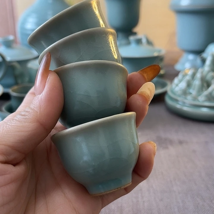 瓷片拍一发四一一一一一