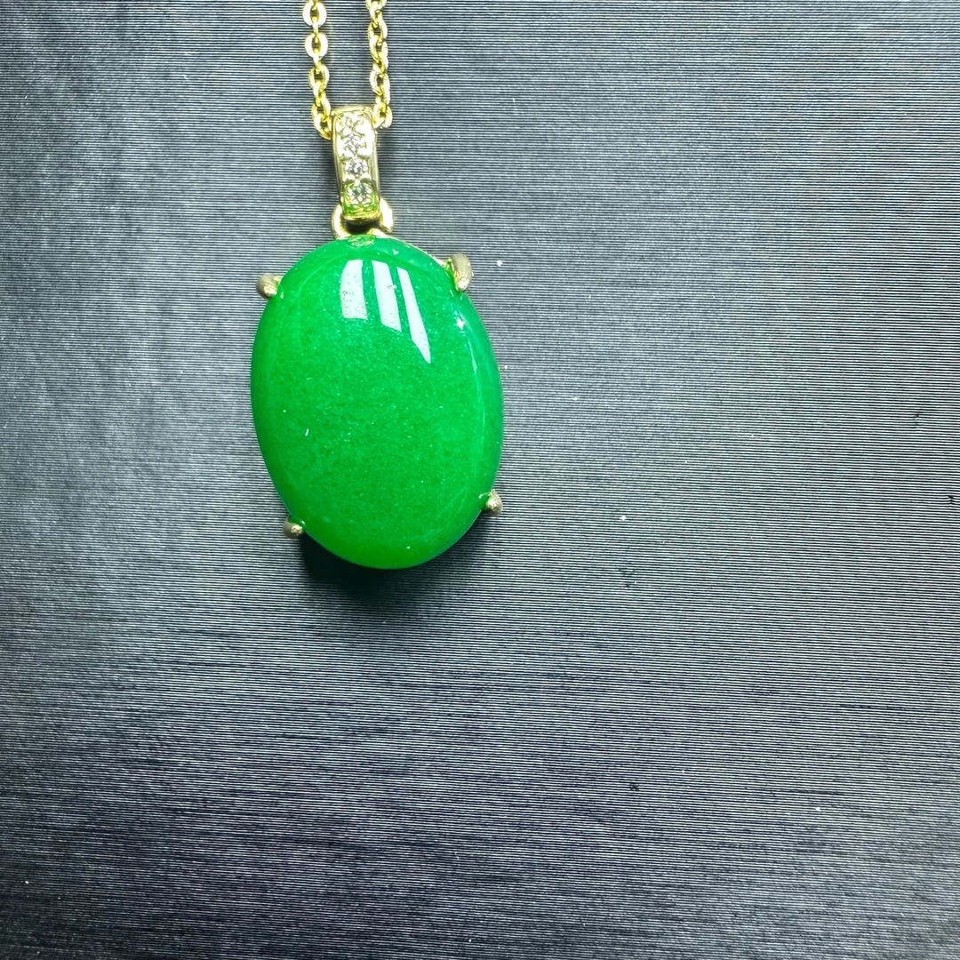 满绿蛋面吊坠 A274