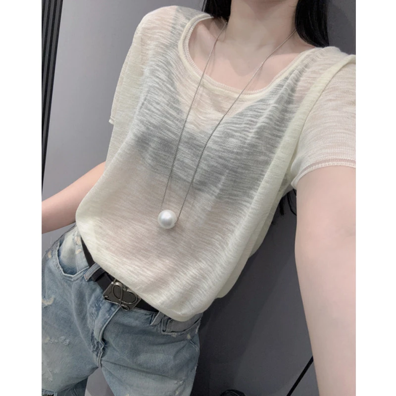 时尚圆领冰丝针织衫短袖女欧货洋气百搭宽松微透薄款上衣小衫夏季