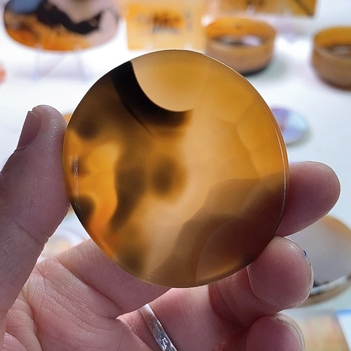 玛瑙/玉髓未镶嵌珠宝半成品