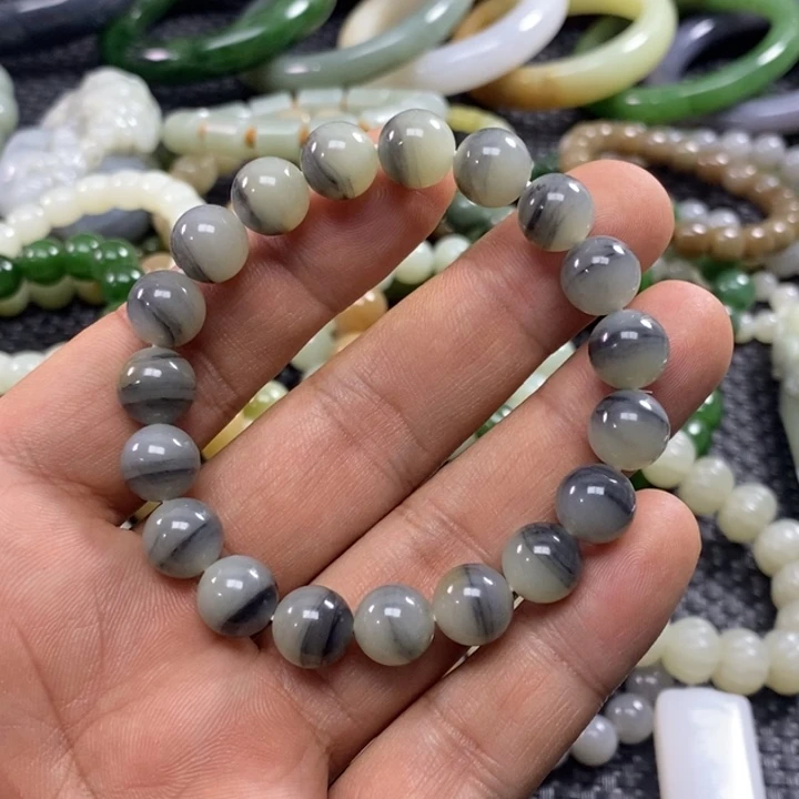 和田玉未镶嵌手链