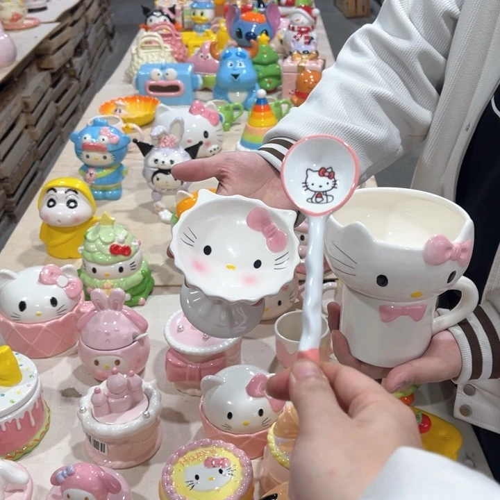 紫砂茶案这么多人在一起玩