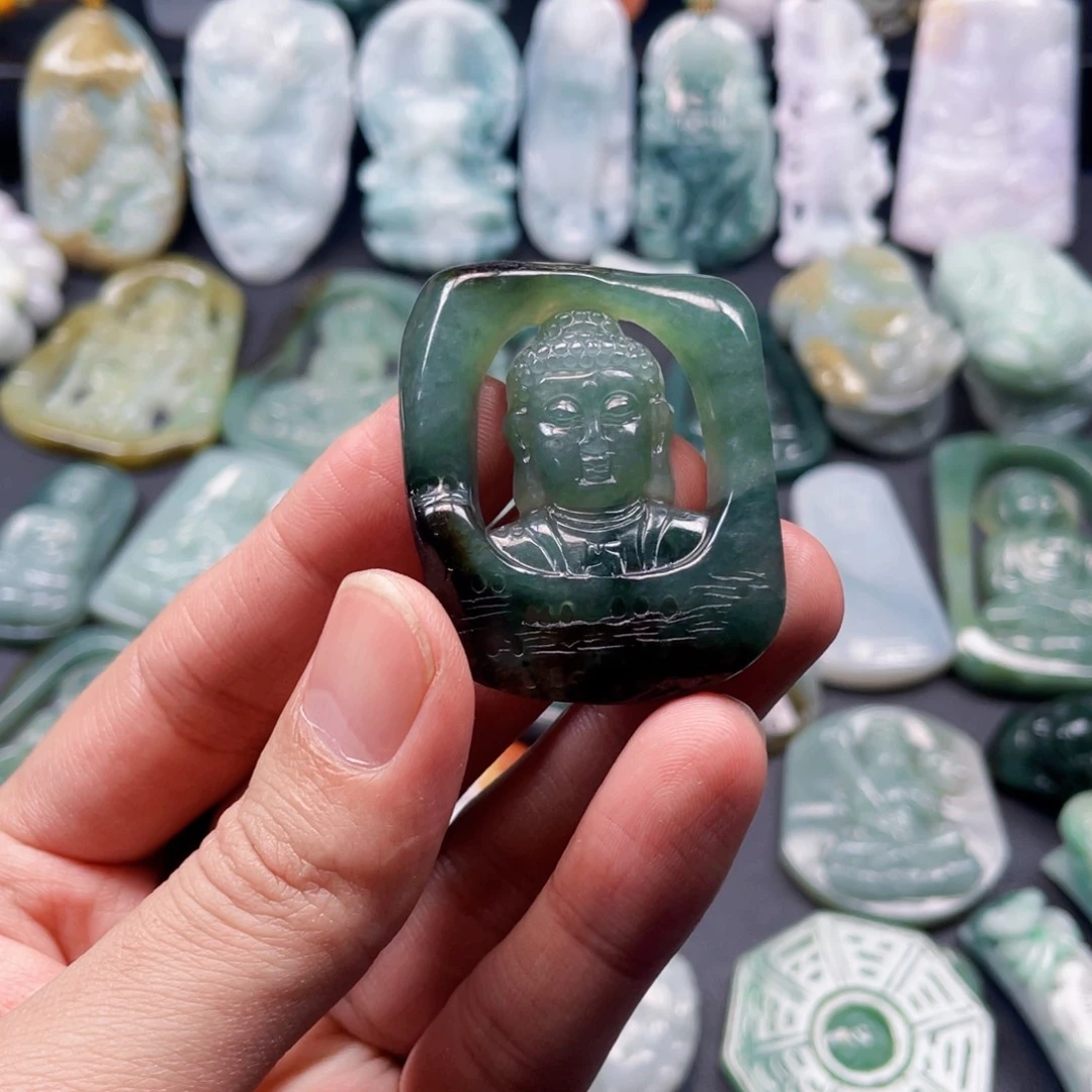 颈饰未镶嵌翡翠↙**o翡翠