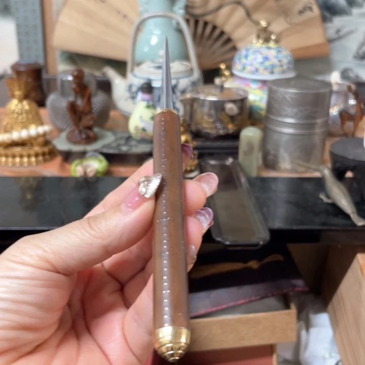 紫砂落落大方苦尽甘来