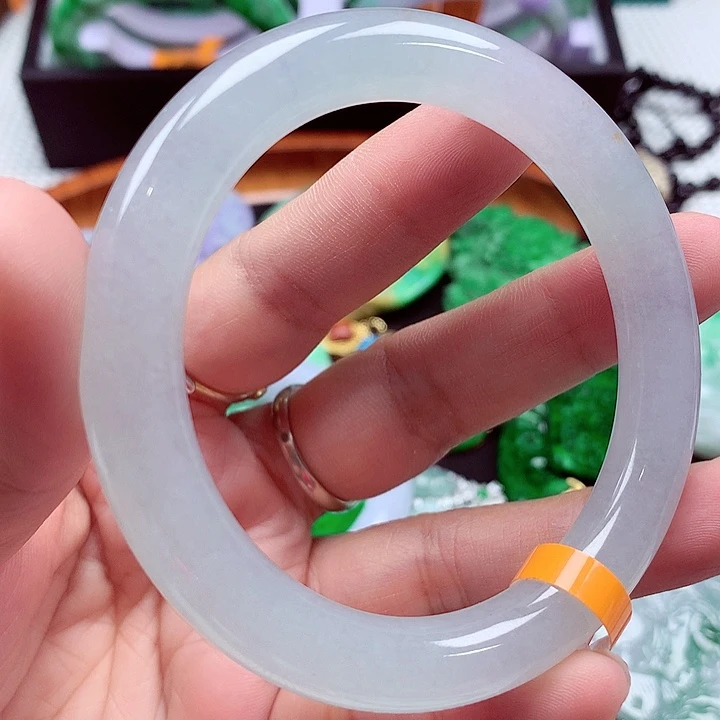 未镶嵌手镯翡翠翡翠