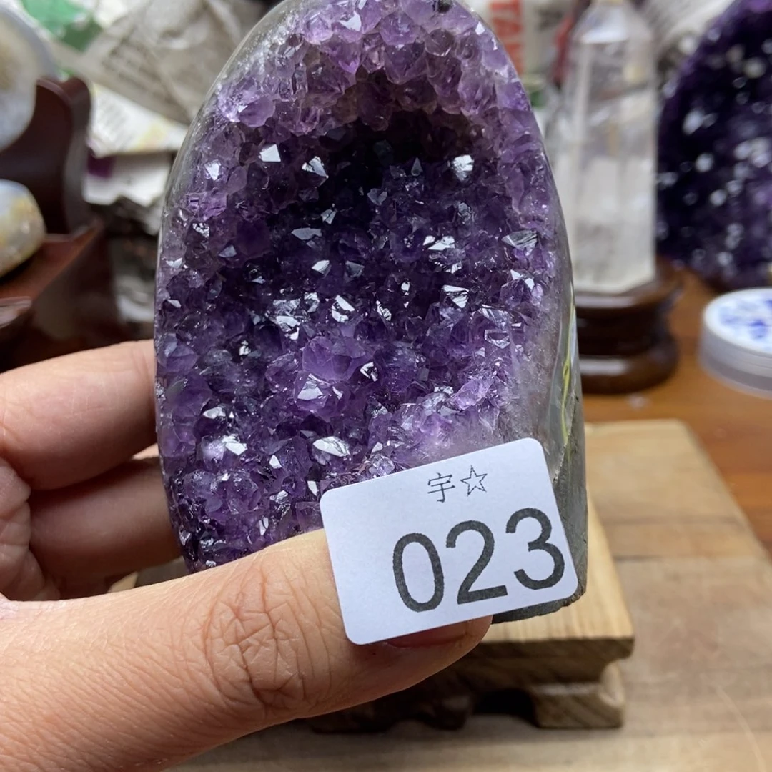 紫晶大型摆件（非配饰）未镶嵌