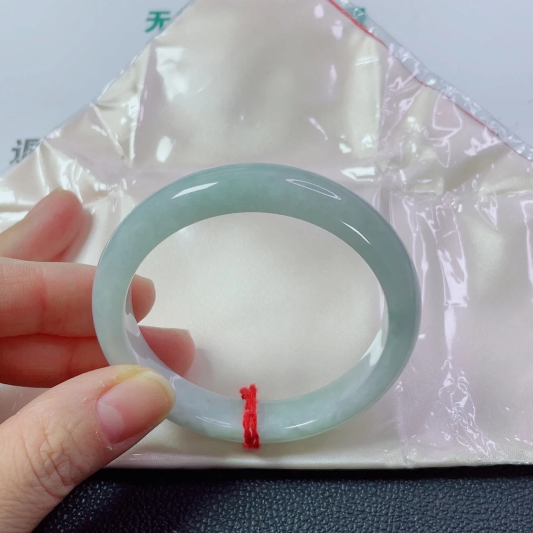 翡翠未镶嵌手镯圈口57宽12厚8.5