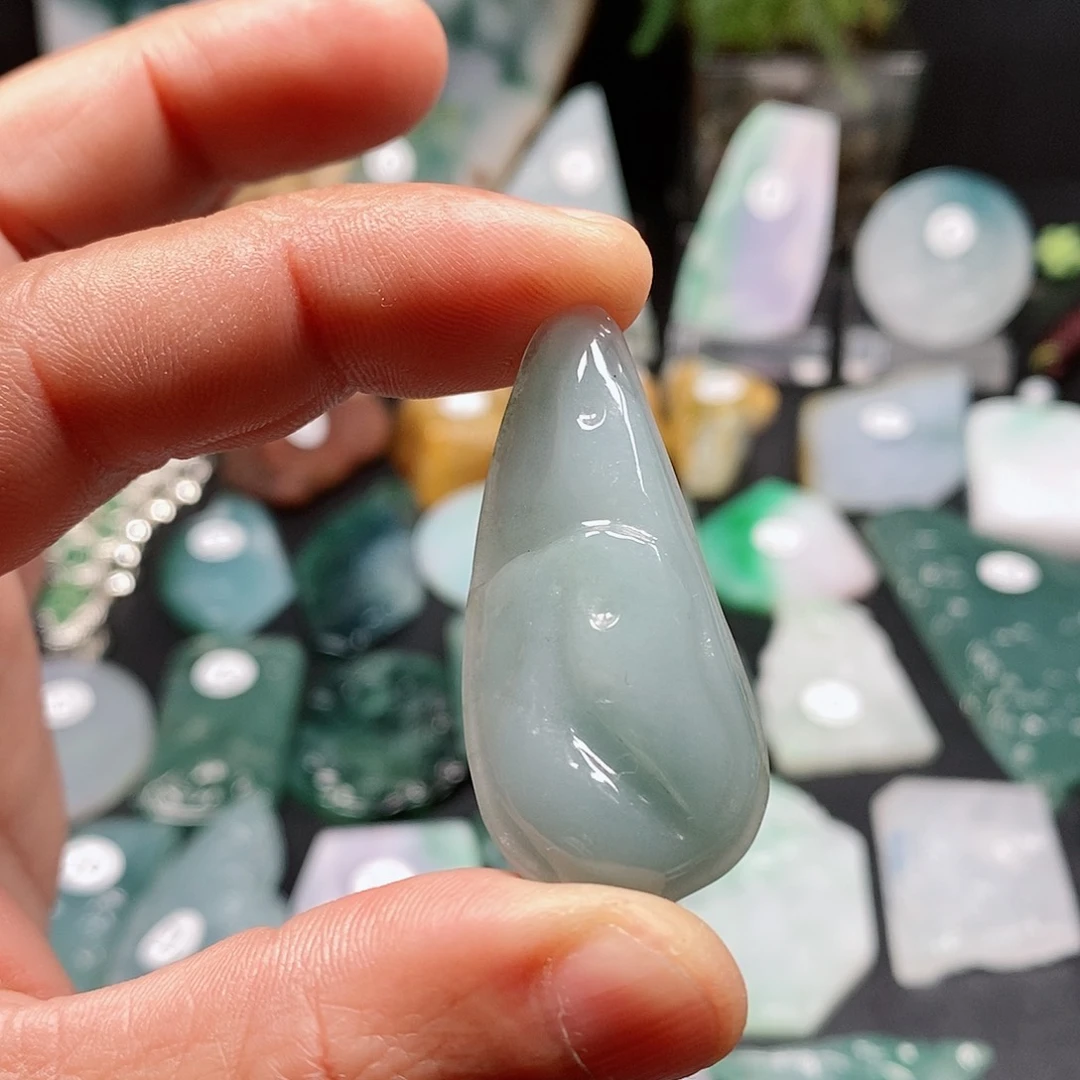 翡翠颈饰未镶嵌乐凡珠宝翡翠挂件